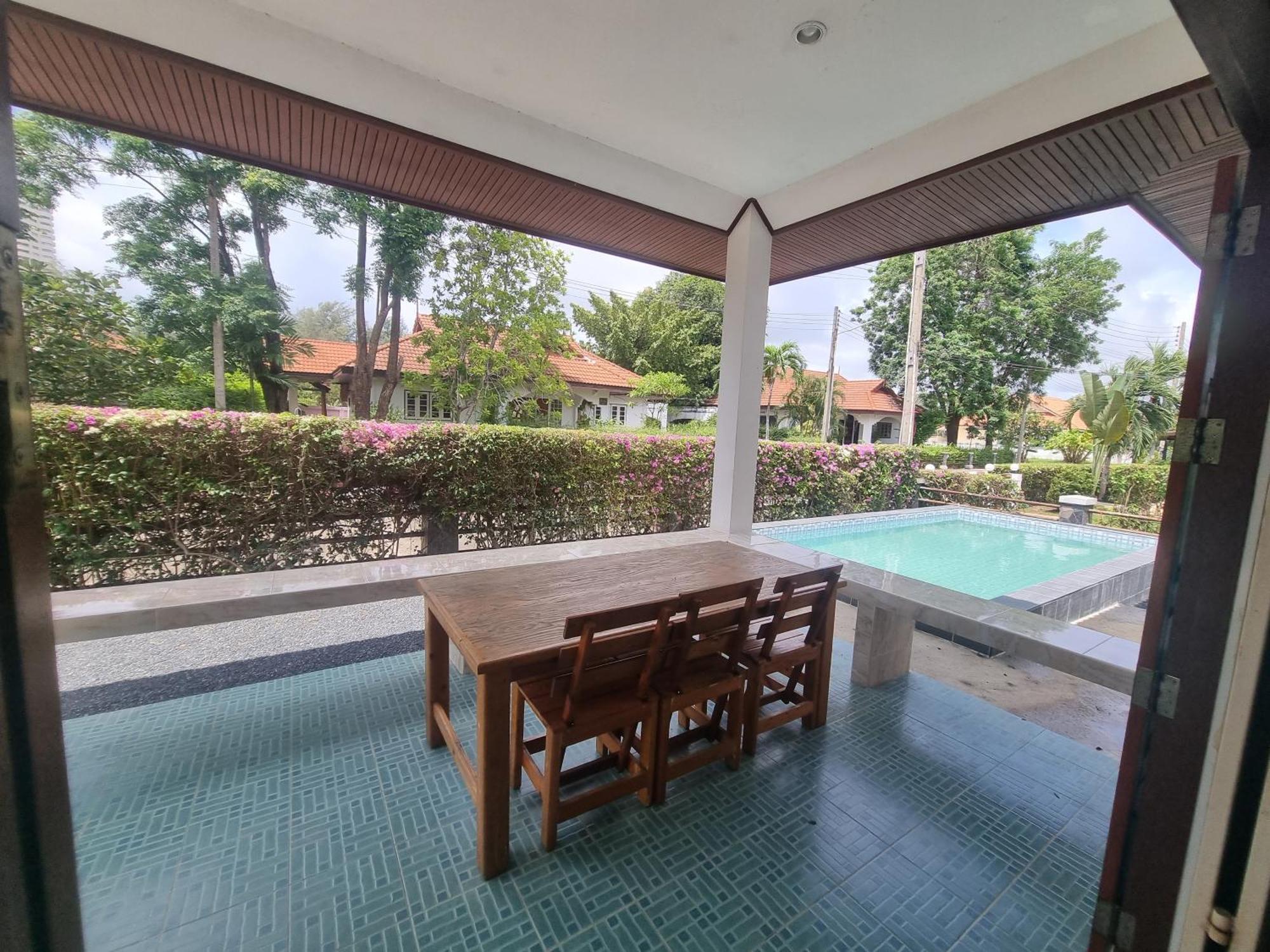 Mae Rampung Beach House Pool Villa Районг Екстер'єр фото